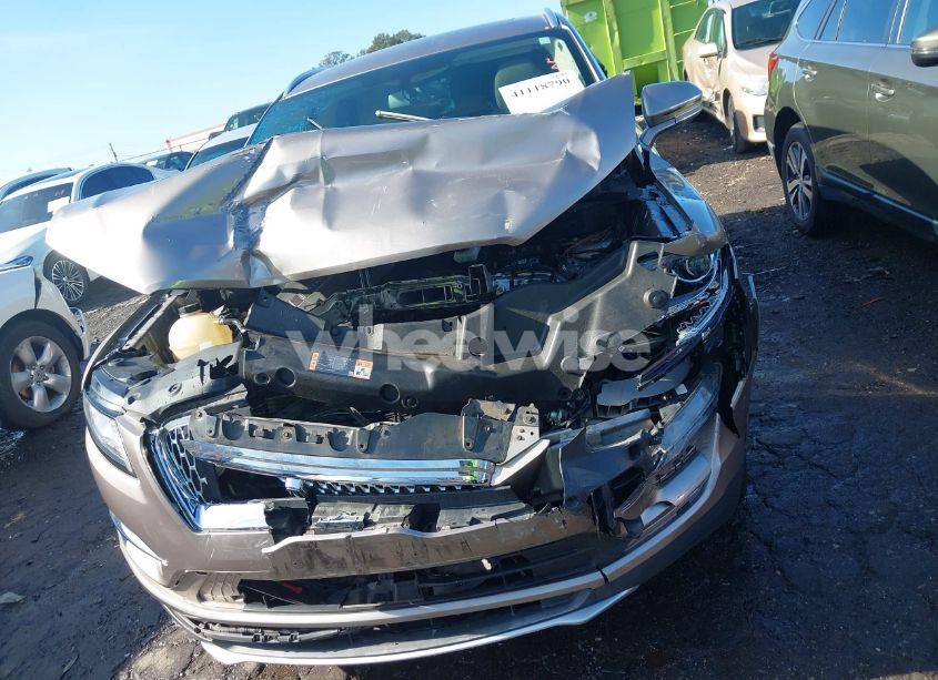 Photo 12 of 2019 Lincoln Mkc RESERVE (VIN 5LMCJ3C9XKUL03605)