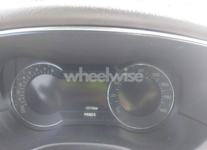 Photo 7 of 2019 Lincoln Mkc RESERVE (VIN 5LMCJ3C9XKUL03605)