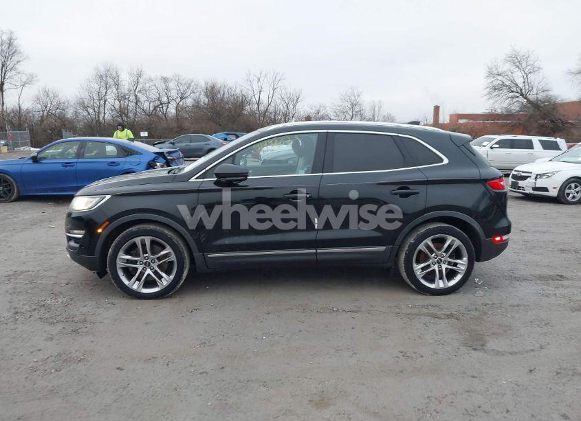 Photo 14 of 2017 Lincoln Mkc RESERVE (VIN 5LMCJ3D91HUL03306)