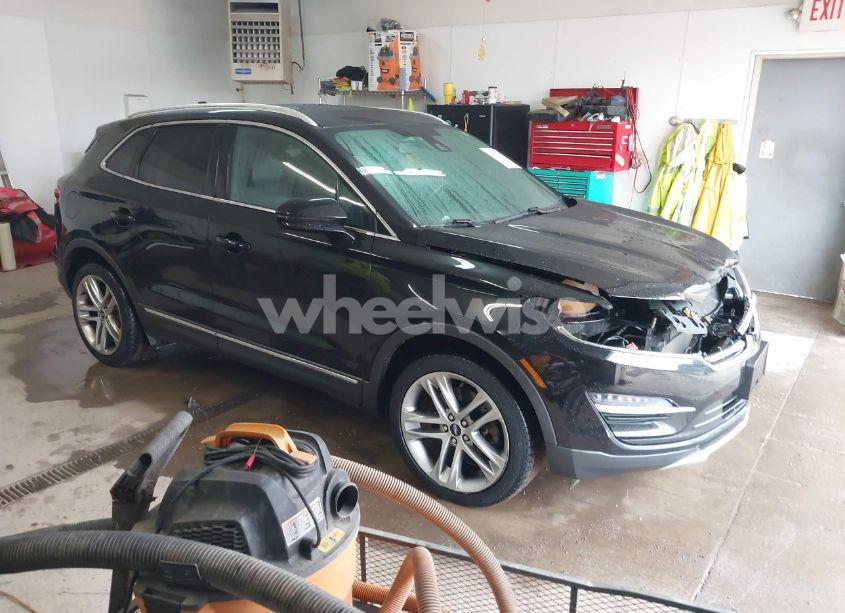 2018 Lincoln Mkc RESERVE (VIN 5LMCJ3D91JUL28745) main photo