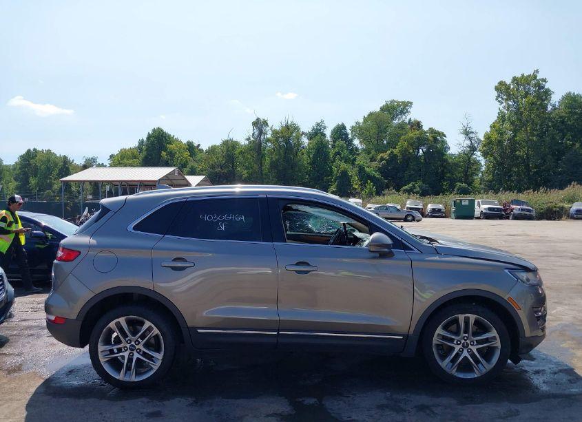 Photo 13 of 2016 Lincoln Mkc RESERVE (VIN 5LMCJ3D93GUJ15398)