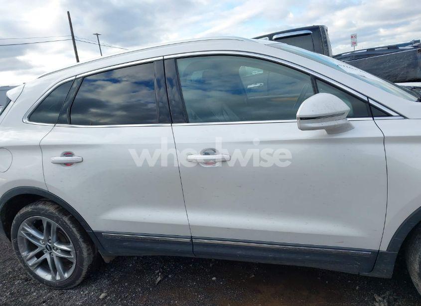 Photo 13 of 2016 Lincoln Mkc RESERVE (VIN 5LMCJ3D93GUJ23243)