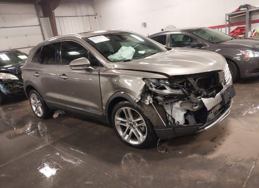 2017 Lincoln Mkc RESERVE (VIN 5LMCJ3D93HUL20818) main photo