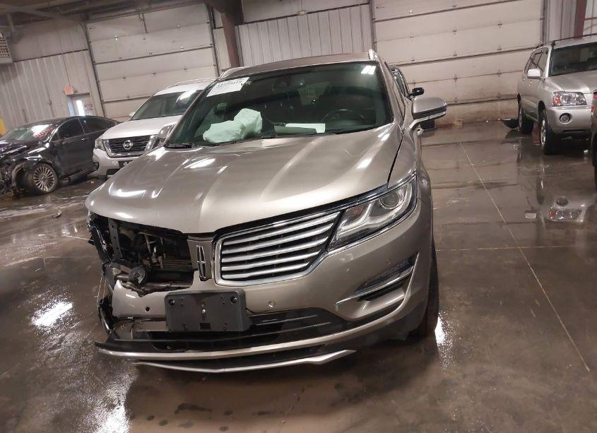 Photo 12 of 2017 Lincoln Mkc RESERVE (VIN 5LMCJ3D93HUL20818)