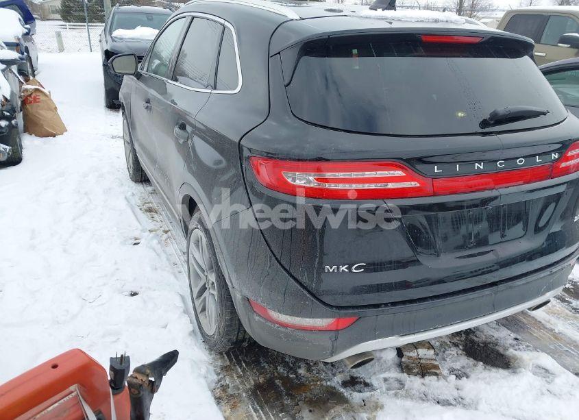 Photo 3 of 2017 Lincoln Mkc RESERVE (VIN 5LMCJ3D96HUL56969)