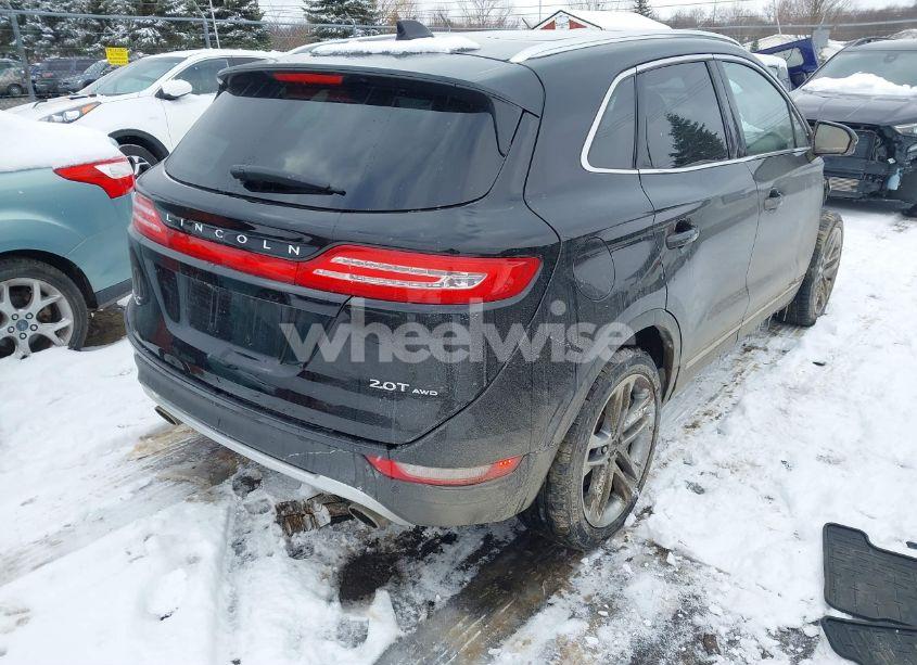 Photo 4 of 2017 Lincoln Mkc RESERVE (VIN 5LMCJ3D96HUL56969)