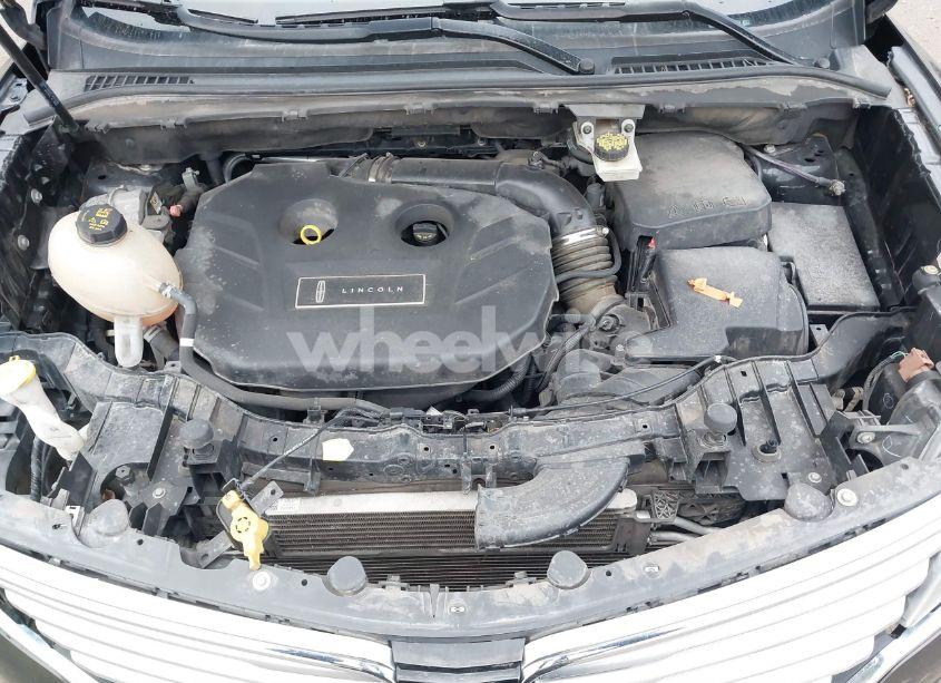 Photo 10 of 2017 Lincoln Mkc RESERVE (VIN 5LMCJ3D97HUL53823)