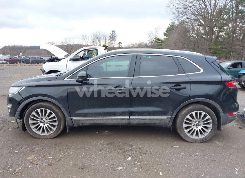 Photo 15 of 2017 Lincoln Mkc RESERVE (VIN 5LMCJ3D97HUL53823)