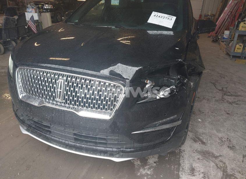 Photo 6 of 2019 Lincoln Mkc RESERVE (VIN 5LMCJ3D98KUL17162)