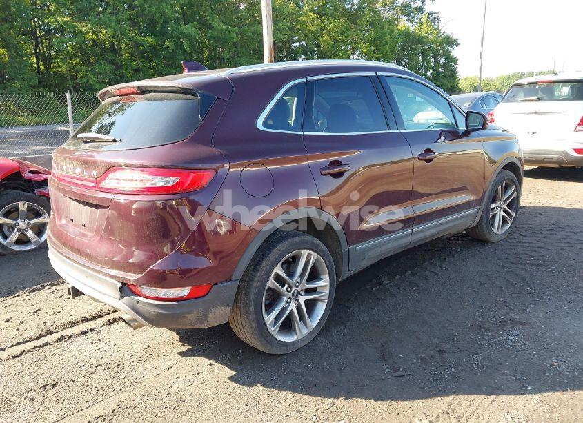 Photo 4 of 2016 Lincoln Mkc RESERVE (VIN 5LMCJ3D9XGUJ21781)