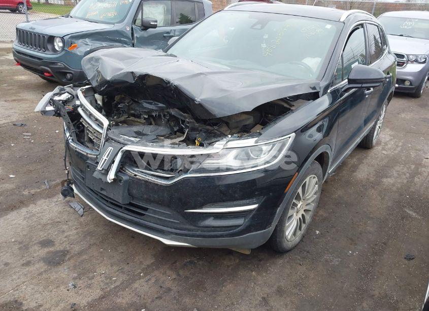 Photo 2 of 2017 Lincoln Mkc RESERVE (VIN 5LMCJ3D9XHUL40127)