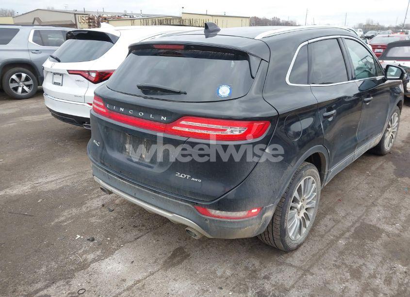 Photo 4 of 2017 Lincoln Mkc RESERVE (VIN 5LMCJ3D9XHUL40127)