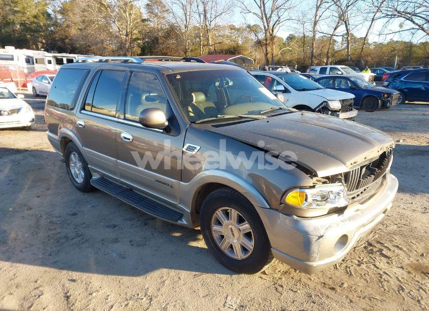 2002 Lincoln Navigator N/A (VIN 5LMEU27R02LJ09384) main photo
