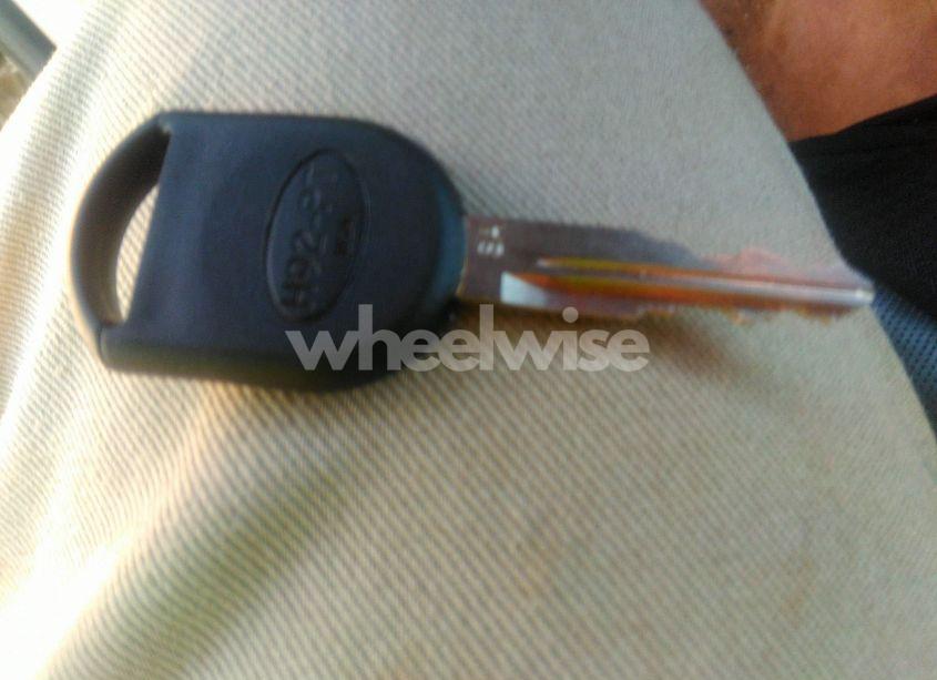 Photo 11 of 2002 Lincoln Navigator N/A (VIN 5LMEU27R42LJ13017)