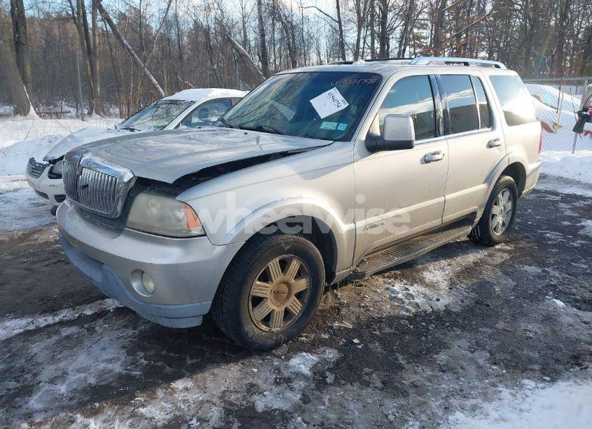 Photo 2 of 2005 Lincoln Aviator N/A (VIN 5LMEU88H45ZJ03789)