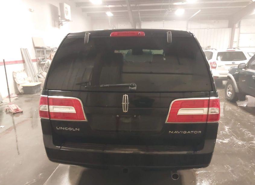 Photo 17 of 2007 Lincoln Navigator L (VIN 5LMFL28557LJ16938)