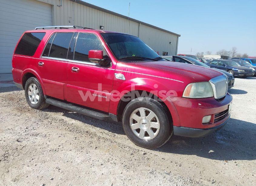 2005 Lincoln Navigator (VIN 5LMFU27535LJ22068) main photo