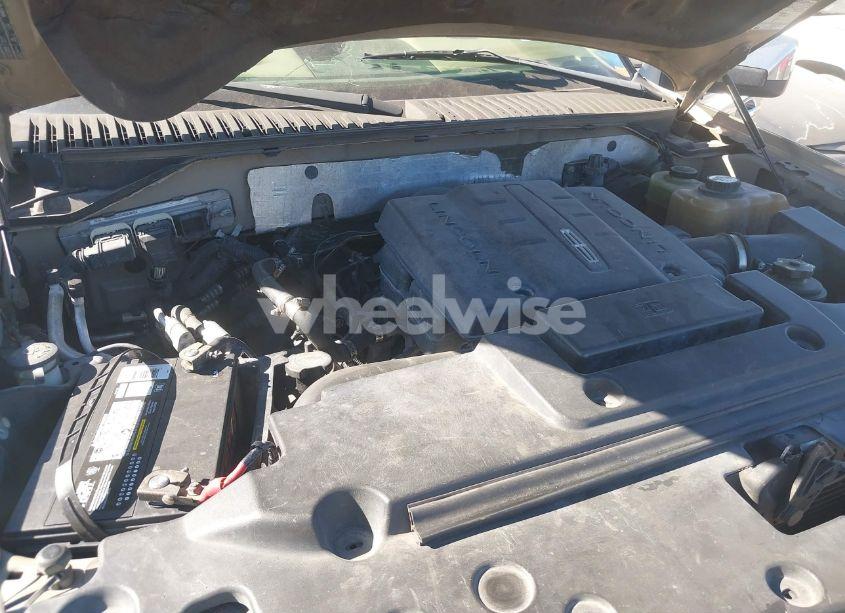 Photo 10 of 2007 Lincoln Navigator ULTIMATE (VIN 5LMFU27547LJ21286)