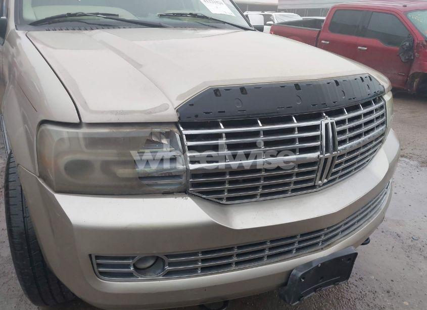 Photo 6 of 2007 Lincoln Navigator ULTIMATE (VIN 5LMFU27547LJ21286)