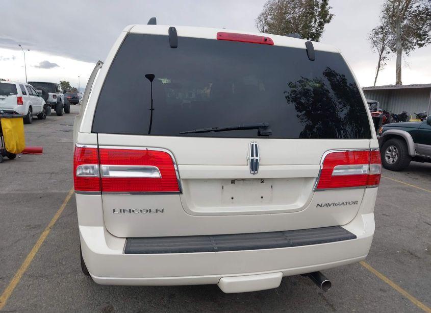 Photo 16 of 2007 Lincoln Navigator ULTIMATE (VIN 5LMFU27557LJ01743)