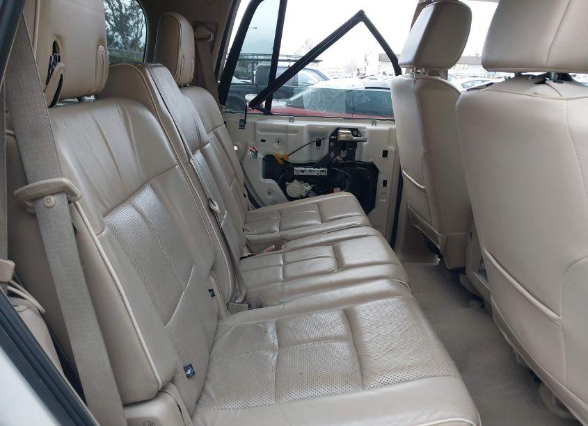 Photo 7 of 2007 Lincoln Navigator ULTIMATE (VIN 5LMFU27557LJ01743)