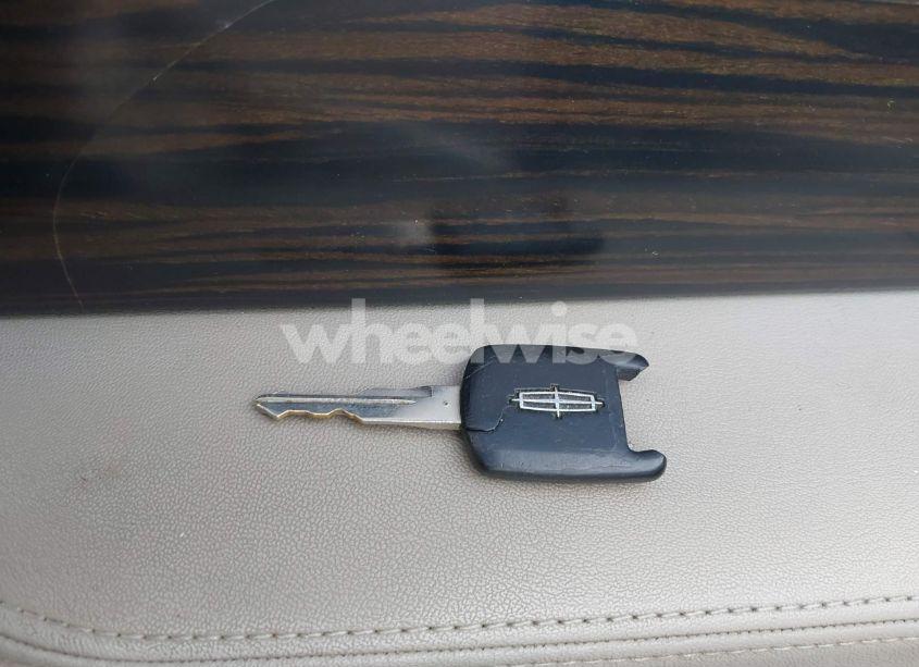 Photo 11 of 2007 Lincoln Navigator ULTIMATE (VIN 5LMFU27557LJ04965)