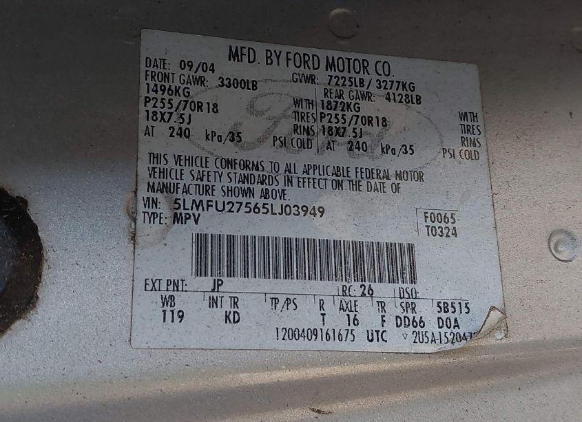 Photo 9 of 2005 Lincoln Navigator (VIN 5LMFU27565LJ03949)