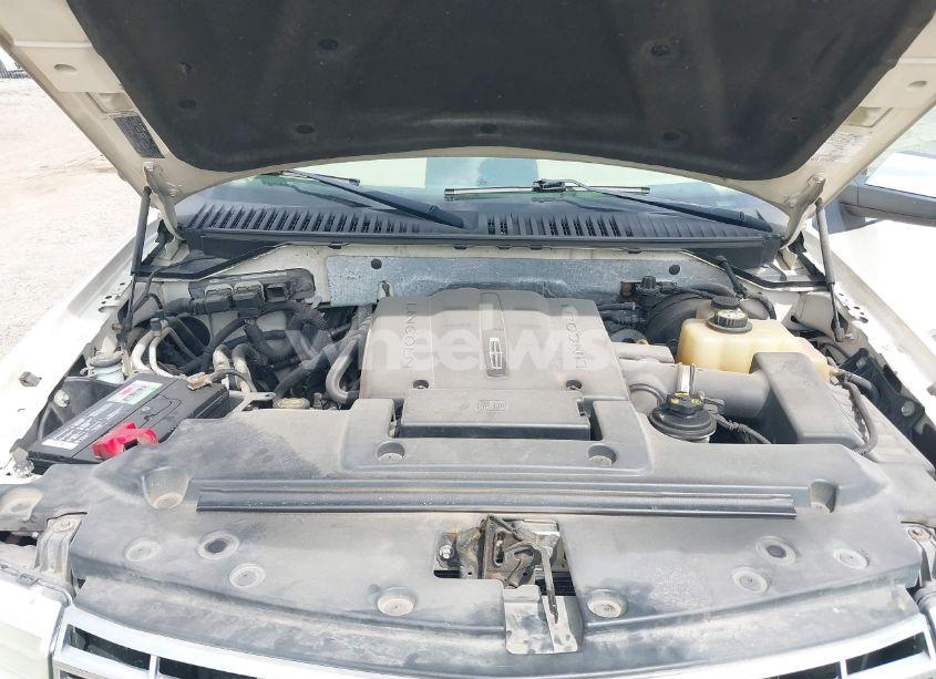 Photo 10 of 2007 Lincoln Navigator ULTIMATE (VIN 5LMFU27587LJ21193)