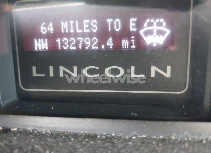 Photo 7 of 2007 Lincoln Navigator ULTIMATE (VIN 5LMFU27587LJ21193)