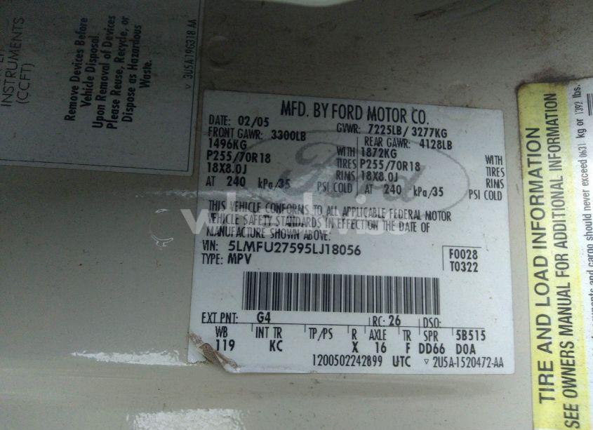 Photo 9 of 2005 Lincoln Navigator (VIN 5LMFU27595LJ18056)