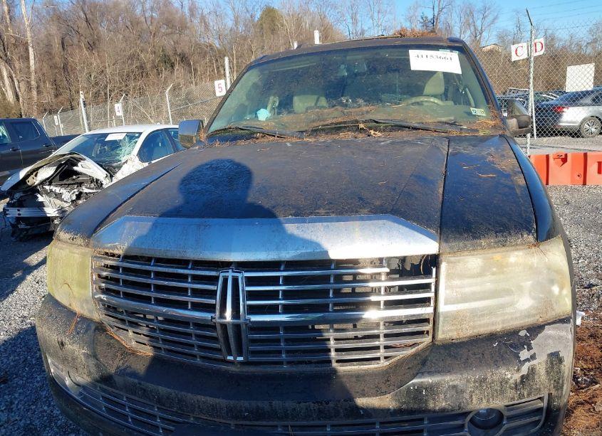 Photo 6 of 2007 Lincoln Navigator ULTIMATE (VIN 5LMFU275X7LJ11667)