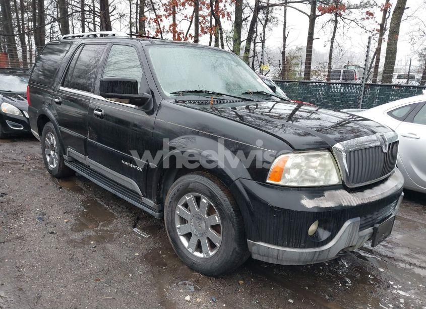 2003 Lincoln Navigator (VIN 5LMFU27R13LJ31562) main photo