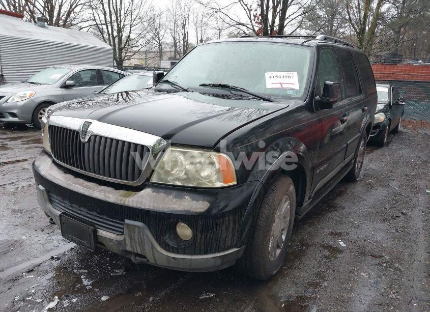 Photo 2 of 2003 Lincoln Navigator (VIN 5LMFU27R13LJ31562)