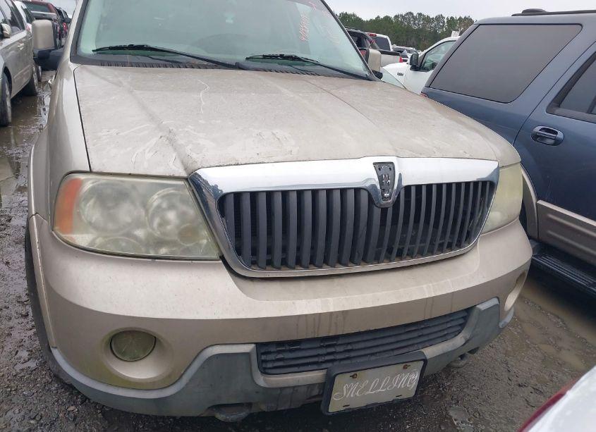 Photo 13 of 2004 Lincoln Navigator (VIN 5LMFU27R34LJ23271)