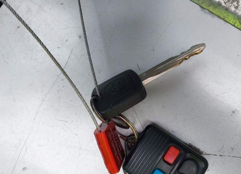 Photo 11 of 2004 Lincoln Navigator (VIN 5LMFU27R34LJ41169)