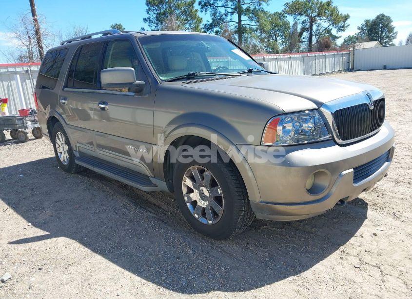 2003 Lincoln Navigator (VIN 5LMFU27R43LJ47108) main photo