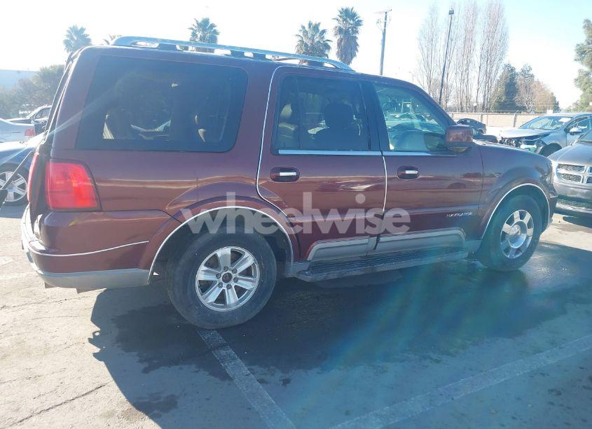 Photo 4 of 2003 Lincoln Navigator (VIN 5LMFU27R73LJ07007)