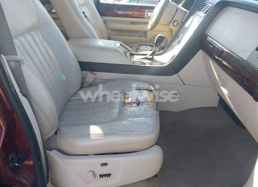 Photo 5 of 2003 Lincoln Navigator (VIN 5LMFU27R73LJ07007)