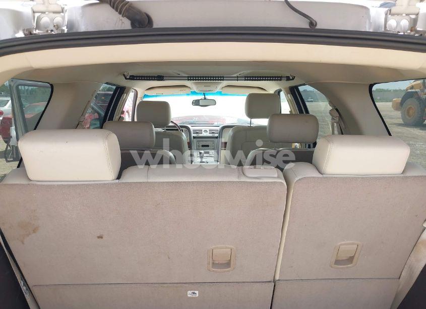 Photo 8 of 2003 Lincoln Navigator (VIN 5LMFU27R93LJ18137)