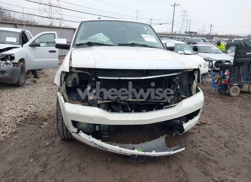 Photo 13 of 2007 Lincoln Navigator ULTIMATE (VIN 5LMFU28567LJ13270)