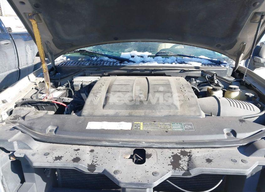 Photo 10 of 2006 Lincoln Navigator LUXURY/ULTIMATE (VIN 5LMFU28586LJ04892)