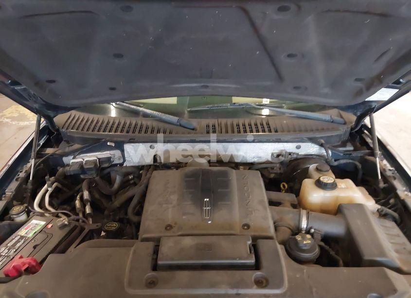 Photo 10 of 2007 Lincoln Navigator ULTIMATE (VIN 5LMFU28597LJ00335)