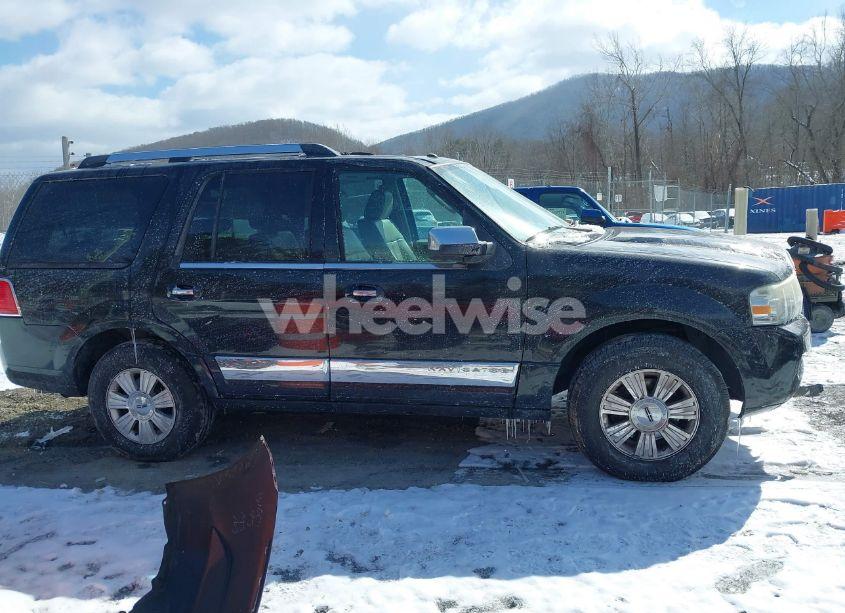 Photo 13 of 2007 Lincoln Navigator ULTIMATE (VIN 5LMFU285X7LJ09190)