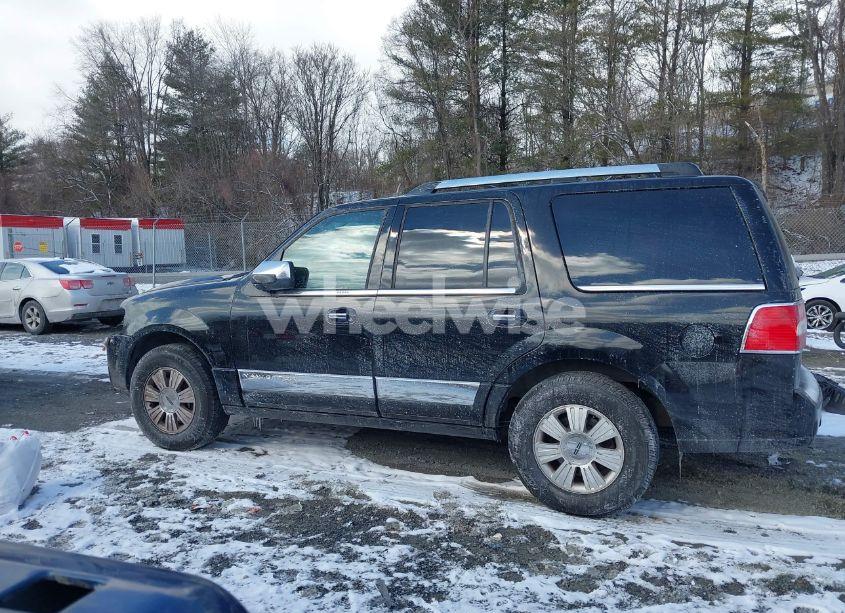 Photo 14 of 2007 Lincoln Navigator ULTIMATE (VIN 5LMFU285X7LJ09190)