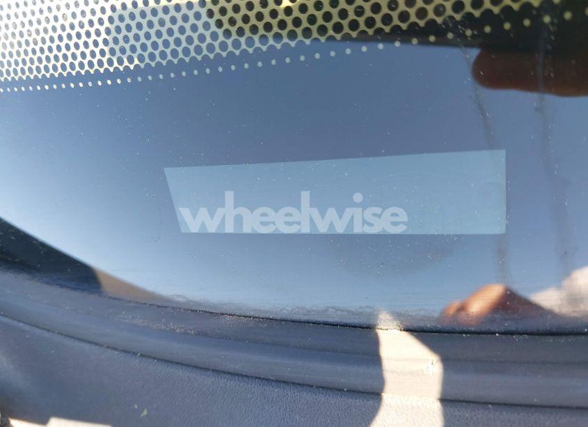 Photo 11 of 2001 Lincoln Navigator N/A (VIN 5LMFU28A61LJ03911)