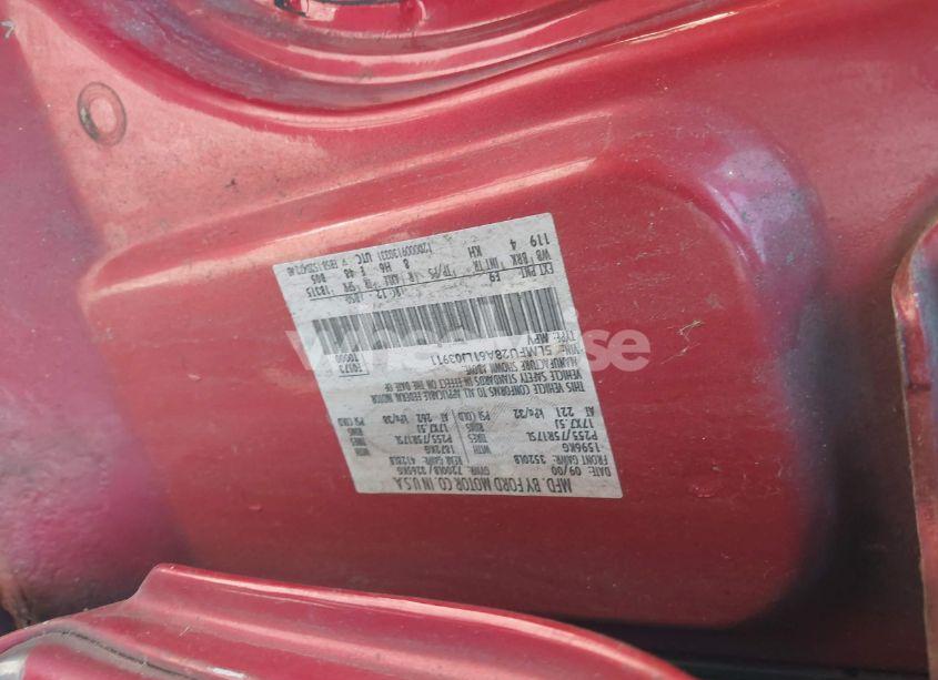 Photo 9 of 2001 Lincoln Navigator N/A (VIN 5LMFU28A61LJ03911)