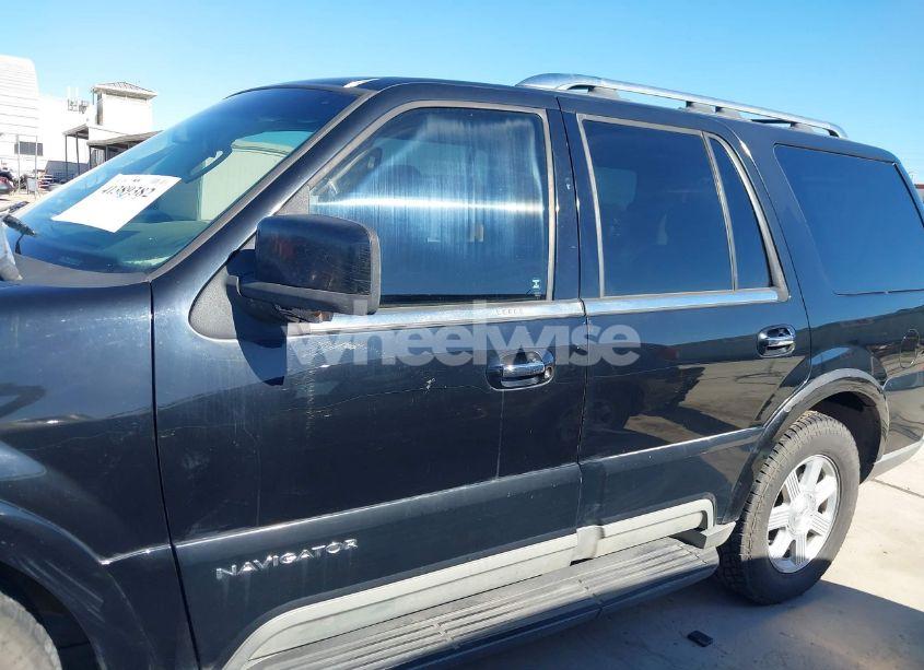 Photo 14 of 2003 Lincoln Navigator (VIN 5LMFU28R73LJ05241)