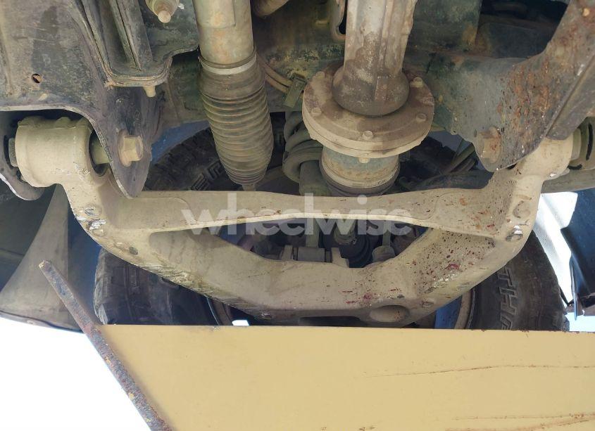 Photo 18 of 2003 Lincoln Navigator (VIN 5LMFU28R73LJ05241)