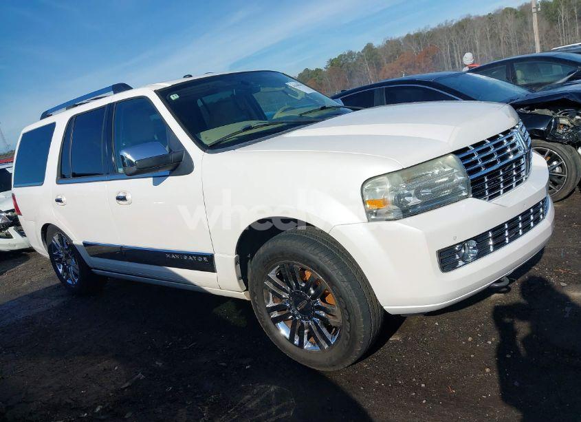2010 Lincoln Navigator (VIN 5LMJJ2H58AEJ10174) main photo