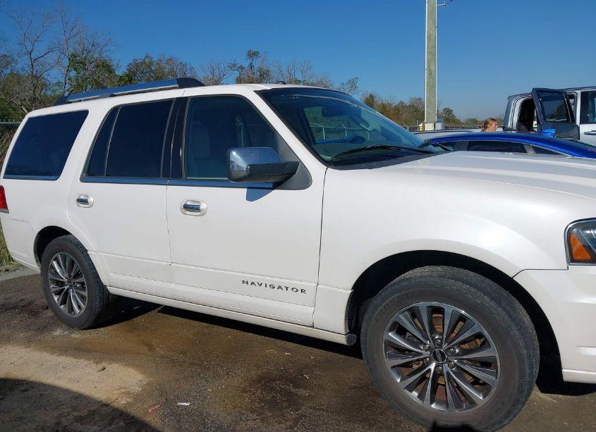 Photo 13 of 2015 Lincoln Navigator (VIN 5LMJJ2HT2FEJ11133)